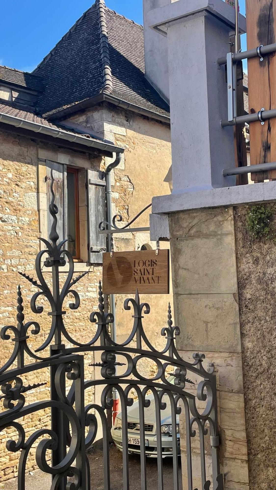 Logis Saint Vivant Volnay  ภายนอก รูปภาพ
