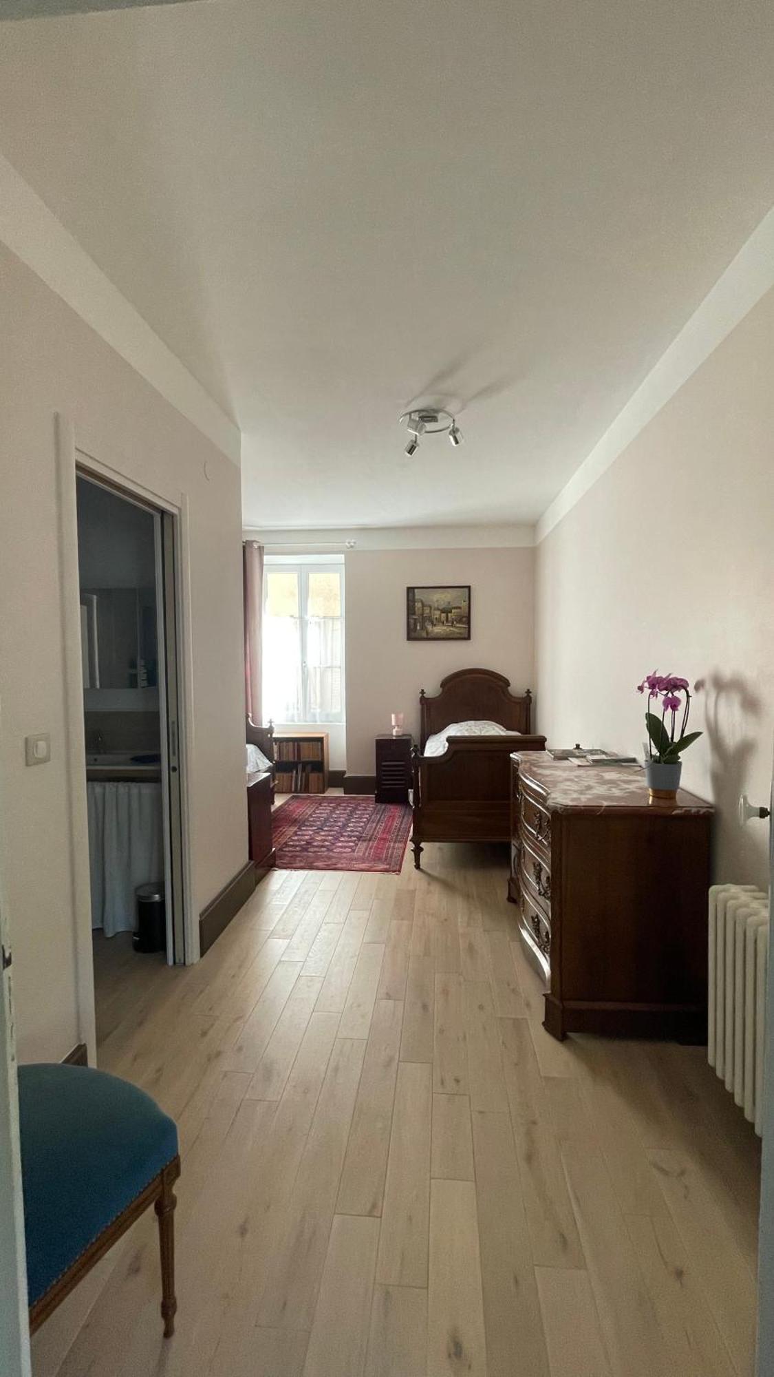 Logis Saint Vivant Volnay  ภายนอก รูปภาพ